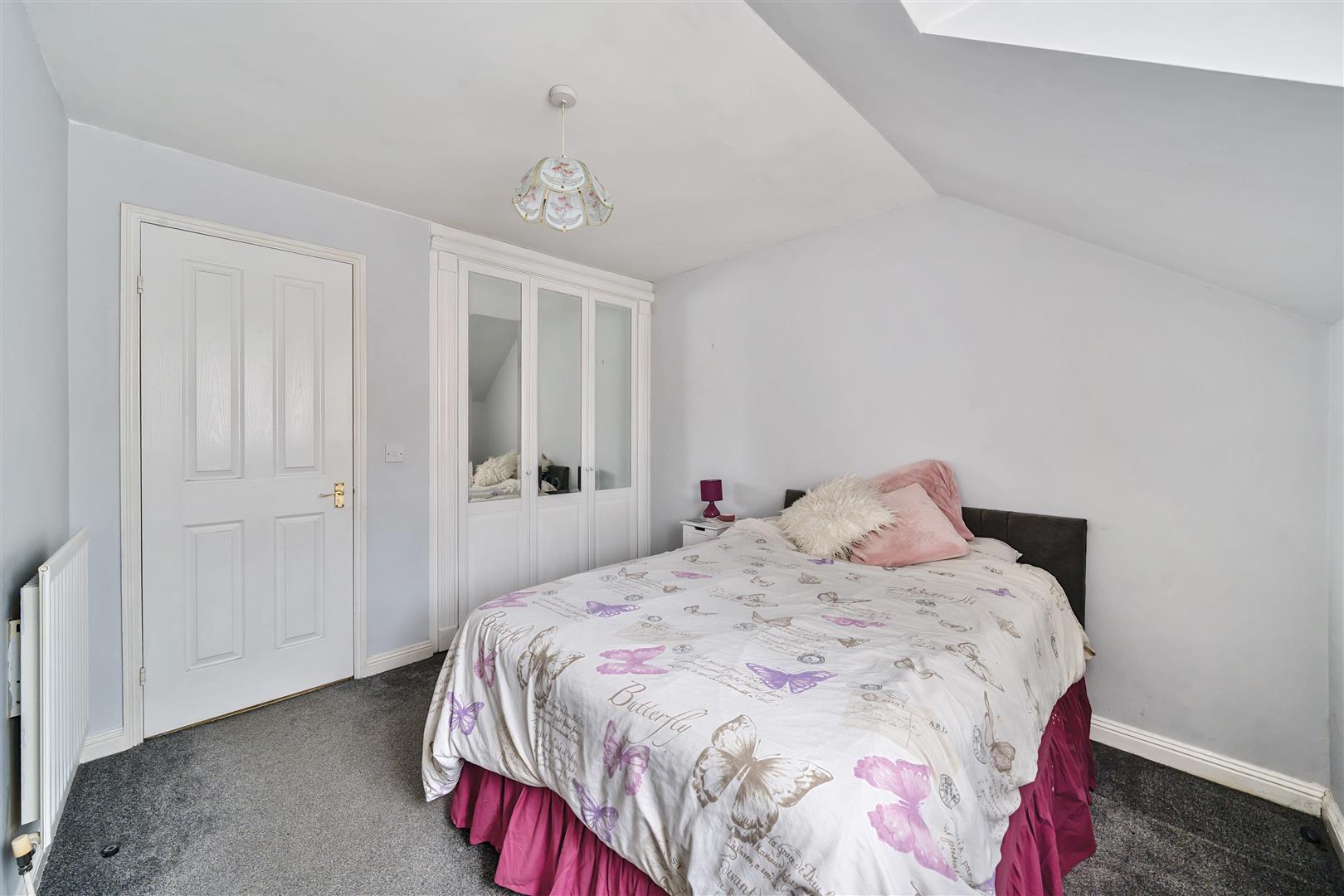 Clos Yr Eglwys, Townhill, Swansea